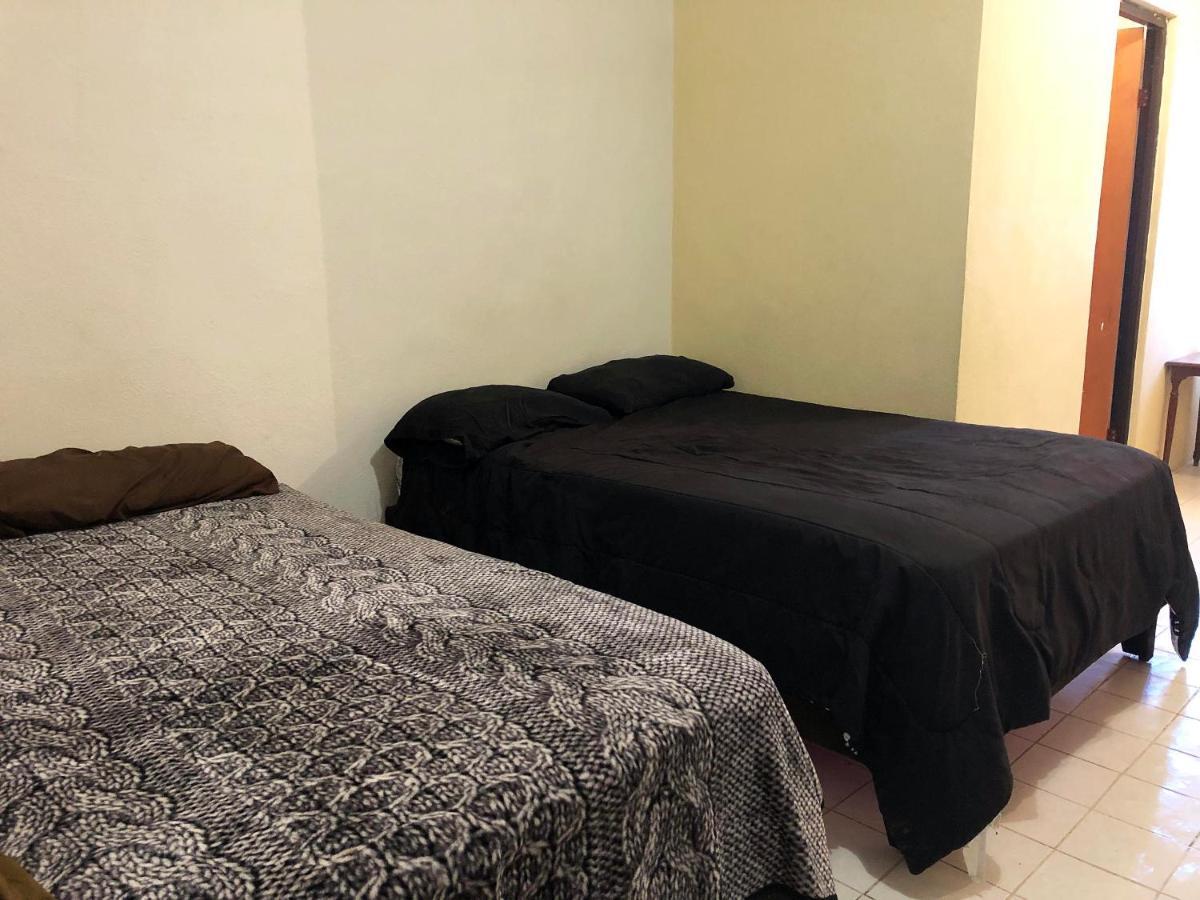Oyo Hotel Cuatro Reales Galeana Kültér fotó